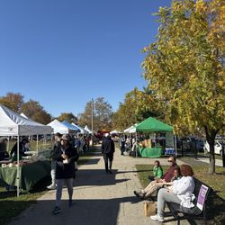 Independence Park Farmers Market