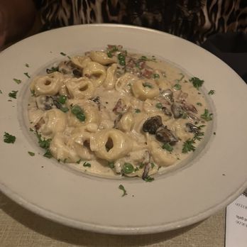 Brooklyn Bridge Italian Restaurant - Cheese Tortellini Carolina - Italian Near Me - Memphis, Tennessee Brooklyn Bridge Italian Restaurant - Cheese Tortellini Carolina - Italian Near Me - Memphis, Tennessee