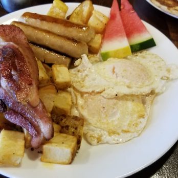Knight Street Cafe - 2-2-2 - Cafes Near Me - Vancouver, British Columbia Knight Street Cafe - 2-2-2 - Cafes Near Me - Vancouver, British Columbia