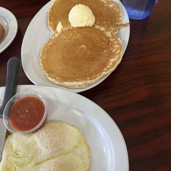 Janet's Cafe - Pancakes - Breakfast & Brunch Near Me - El Cajon, California Janet's Cafe - Pancakes - Breakfast & Brunch Near Me - El Cajon, California