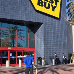 Best Buy - Cerritos