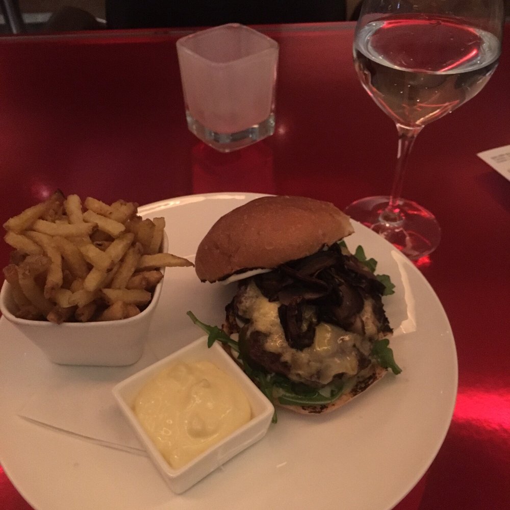 AGO Bistro - Burger - Canadian (New) Near Me - Toronto, Ontario