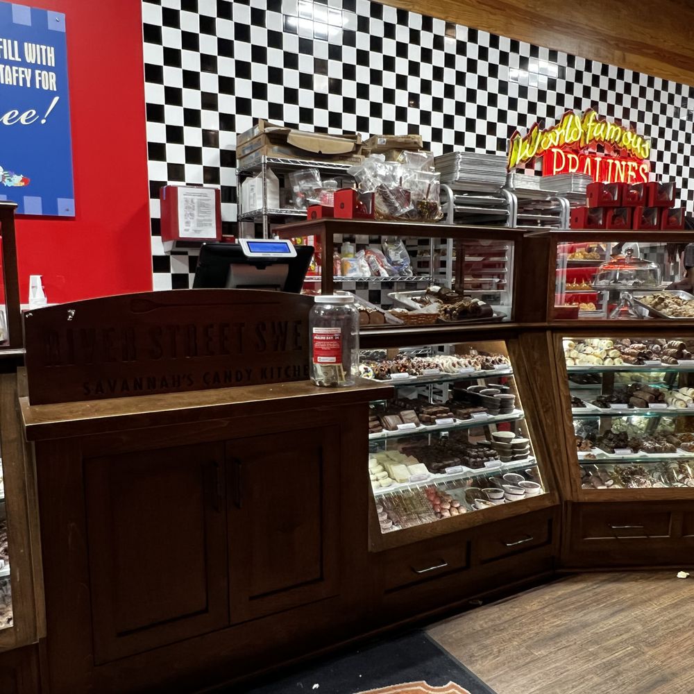 River Street Sweets - Hand made chocolate candies. - Candy Stores Near Me - Atlanta, Georgia