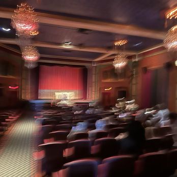 Heights Theatre - Chandeliers - Cinema Near Me - Minneapolis, Minnesota Heights Theatre - Chandeliers - Cinema Near Me - Minneapolis, Minnesota