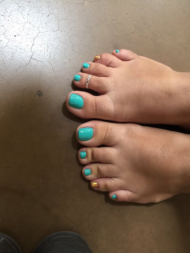 REGAL NAILS, SALON & SPA Updated September 2024 18 Photos & 33