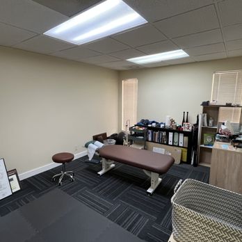 Health Integration Chiropractic - Inside View Treatment Room - Chiropractors Near Me - San Jose, California Health Integration Chiropractic - Inside View Treatment Room - Chiropractors Near Me - San Jose, California