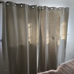 Hana Tailor - Hemmed curtains
