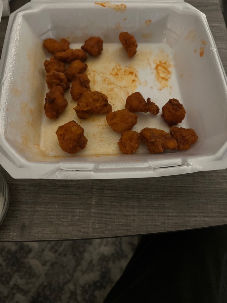 BROTHERS 27TH ST WINGS AND BURGERS Updated October 2024 2621 5th