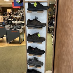 Walking On A Cloud - Walking on a Cloud - Rockport display