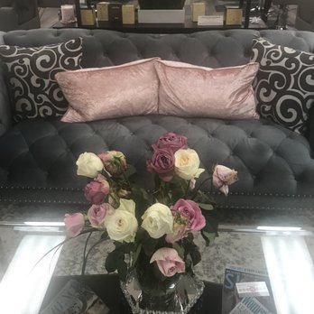 Larissa Sofia Salon - Waiting sofa - Hair Salons Near Me - Issaquah, Washington Larissa Sofia Salon - Waiting sofa - Hair Salons Near Me - Issaquah, Washington