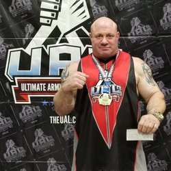 Mendy's Gym - Our amazing owner Scot Mendelson winning 1st at the LA FitExpo. Want to join our armwrestling team? Stop by every Tuesday night at 8pm!!