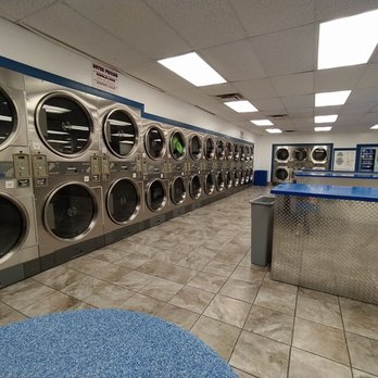 Queen City Laundry - Laundromat Near Me - Milford, Ohio