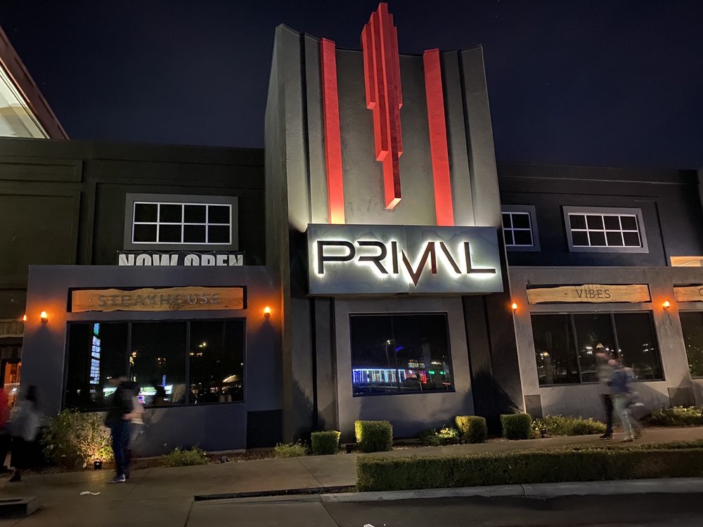 Primal Steakhouse - Photo 2