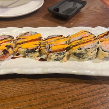 Umiya - Dynamite Roll (deep fried) - Sushi Bars Near Me - San Antonio, Texas Umiya - Dynamite Roll (deep fried) - Sushi Bars Near Me - San Antonio, Texas