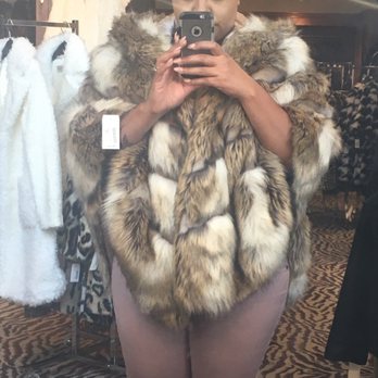 Donna Salyers Fabulous-Furs - Women's Clothing Near Me - Covington, Kentucky Donna Salyers Fabulous-Furs - Women's Clothing Near Me - Covington, Kentucky