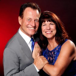 Mike & Robyn Zingg - Coldwell Banker Brokers