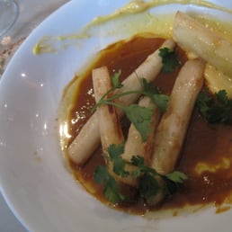 Basic French bistro fare. Basic French bistro fare.