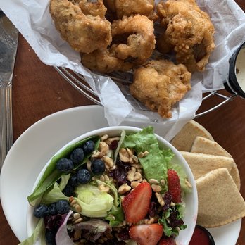 R Diner - Deep fried mushrooms and salad with fruit and nuts - Breakfast & Brunch Near Me - Monroe, Michigan R Diner - Deep fried mushrooms and salad with fruit and nuts - Breakfast & Brunch Near Me - Monroe, Michigan