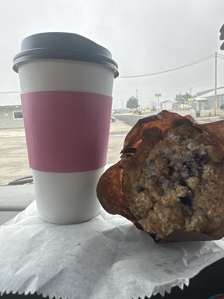 Oh So Sweet Bakery & Cafe Logo