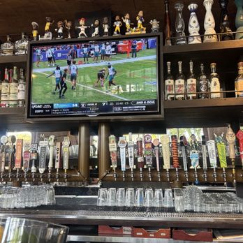 Pedalers Fork - New American Near Me - Calabasas, California