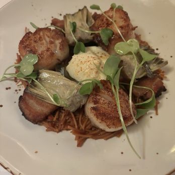 Roxy's Bar & Lounge - Scallops - Lounges Near Me - Reno, Nevada