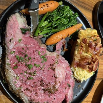 Keno's Restaurant - Prime rib - American Near Me - Anaheim, California