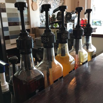 Miu's Tea - Counter with the different flavors. - Bubble Tea Near Me - Miami, Florida