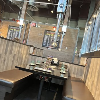 Mr Kimchi - Randhurst - Korean Near Me - Mount Prospect, Illinois