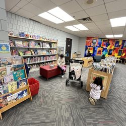 Ramsey County Library - Mounds View - Kids area corner