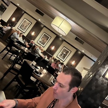 Five Restaurant - Italian Near Me - Fresno, California