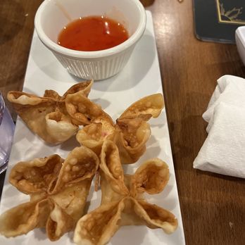 Nudo Vietnamese Cuisine - Crab Rangoon (5) - Vietnamese Near Me - Jacksonville, Florida Nudo Vietnamese Cuisine - Crab Rangoon (5) - Vietnamese Near Me - Jacksonville, Florida
