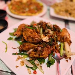 Tan Tan - Salt and pepper wings