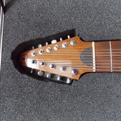 Mile End Guitar Shop