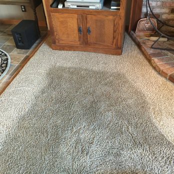 Quality Carpet Cleaning - Notice the clean beautiful edge versus the middle that was not yet cleaned - Carpet Cleaning Near Me - Angwin, California