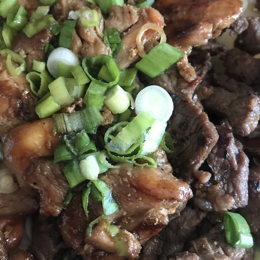 Flame Broiler - Regular bowl with white rice, veggies, half & half. - Asian Fusion Near Me - Bakersfield, California Flame Broiler - Regular bowl with white rice, veggies, half & half. - Asian Fusion Near Me - Bakersfield, California