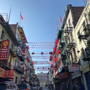 Drag Me Along Tours - Loved the decorations! - Tours Near Me - San Francisco, California