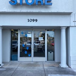 Humane Society Thrift Store - Front entrance