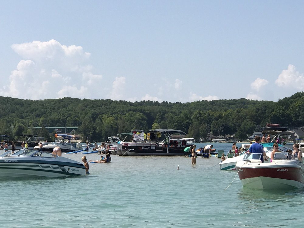 The Burger Barge Logo