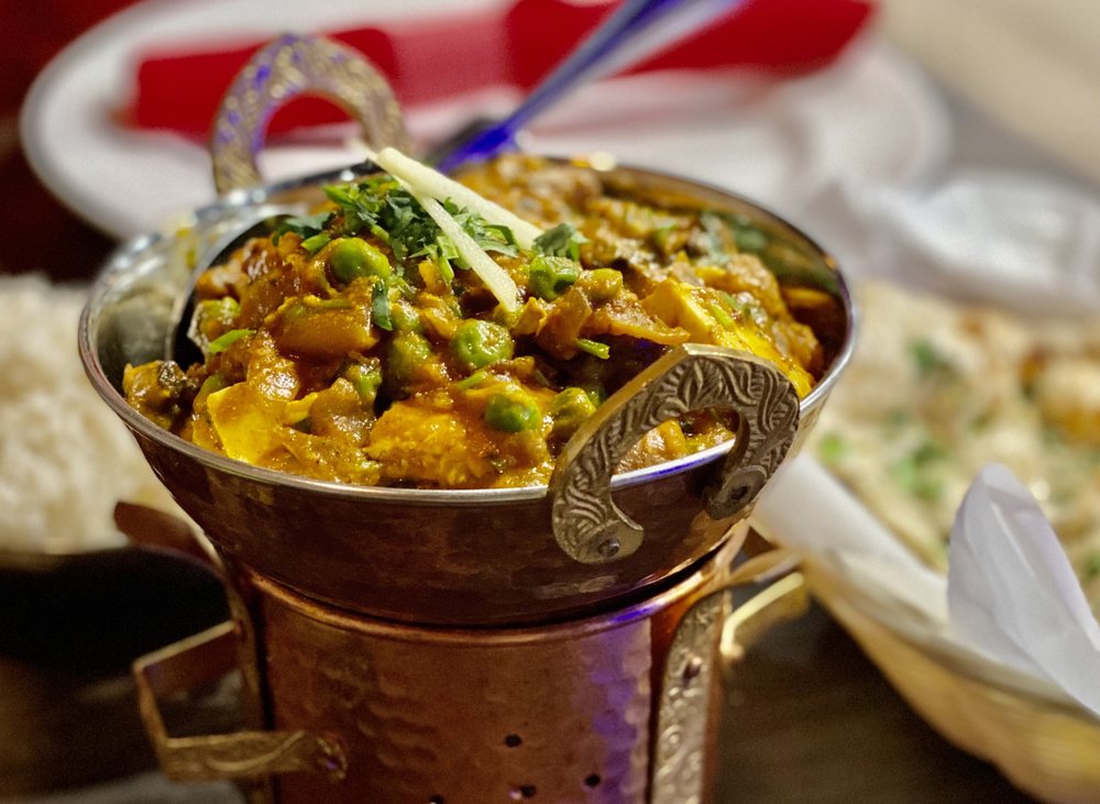 Curries Indian Restaurant & Bar