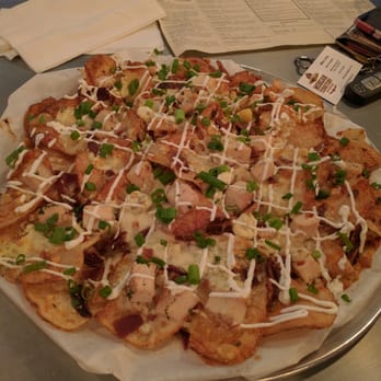Commonwealth - Napa nachos!!!! - Beer Bar Near Me - Modesto, California Commonwealth - Napa nachos!!!! - Beer Bar Near Me - Modesto, California