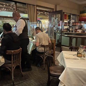 Il Pastaio - Inside of Il Pastaio. - Italian Near Me - Beverly Hills, California Il Pastaio - Inside of Il Pastaio. - Italian Near Me - Beverly Hills, California