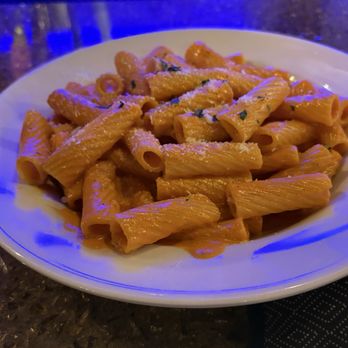 Locale Gastro Bar and Pizzette - Rigatoni alla Vodka - Italian Near Me - Patchogue, New York