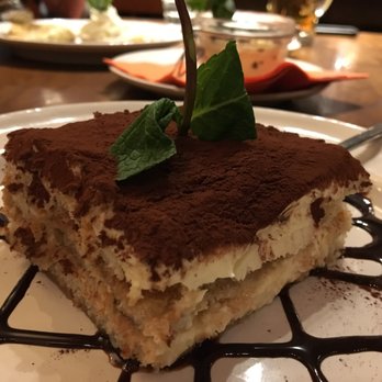 Cafe & Bar Celona - Tiramisu - Cocktail Bars Near Me - Leer (Ostfriesland), NI