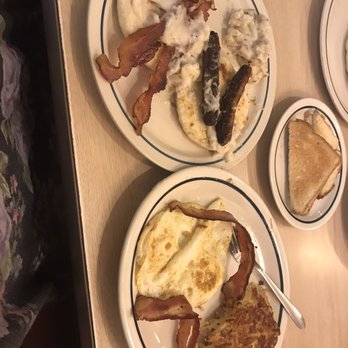 IHOP - Food was ok, not their best, but lost my appetite from the carpet smell... - Breakfast & Brunch Near Me - Durham, North Carolina