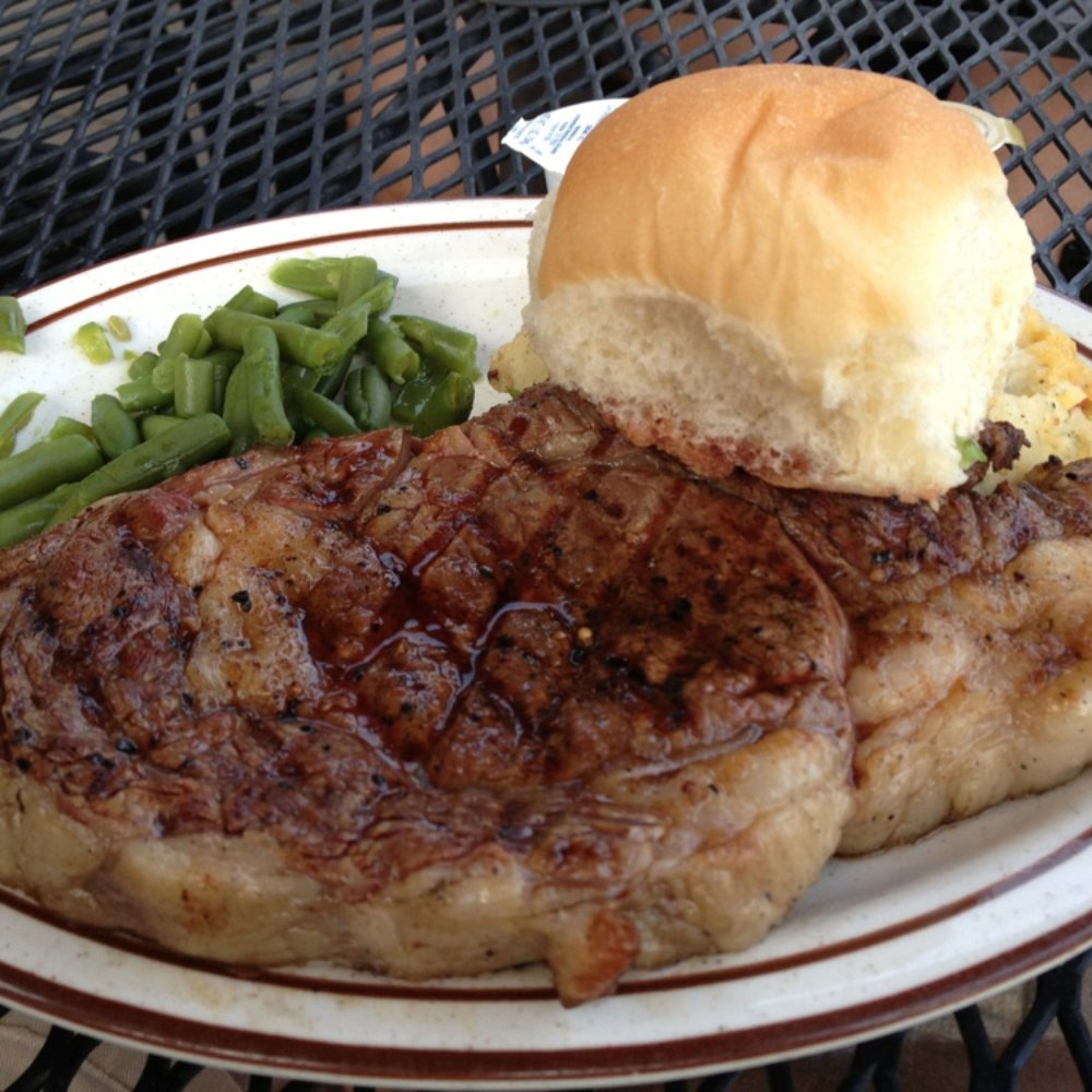 Key Largo - a plate of steak and green beans - Bars Near Me - Slayton, Minnesota Key Largo - a plate of steak and green beans - Bars Near Me - Slayton, Minnesota