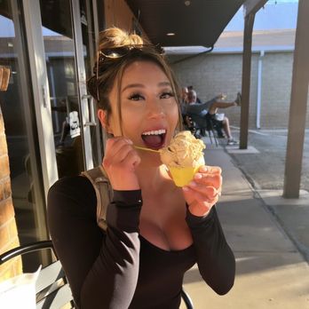 Moab Coffee Roasters - 2 scoops of cinnamon brown sugar! Mmm - Coffee & Tea Near Me - Moab, Utah