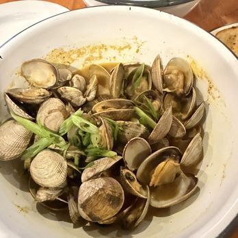 Yodelin - Clams - Seafood Near Me - Leavenworth, Washington Yodelin - Clams - Seafood Near Me - Leavenworth, Washington