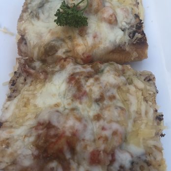 Monty’s Lighthouse - Crawfish bread - Sports Bars Near Me - Montgomery, Texas