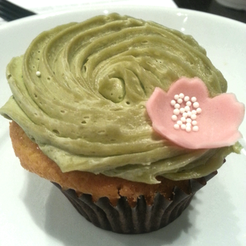 Buzz Bakeshop - Green Tea "Tea Time" Cupcake ...yummo. - Coffee & Tea Near Me - Alexandria, Virginia