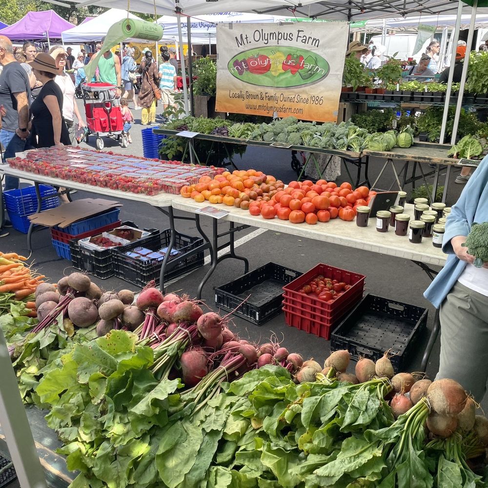 Reston Farmer's Market - So much fresh produce - Farmers Market Near Me - Reston, Virginia Reston Farmer's Market - So much fresh produce - Farmers Market Near Me - Reston, Virginia